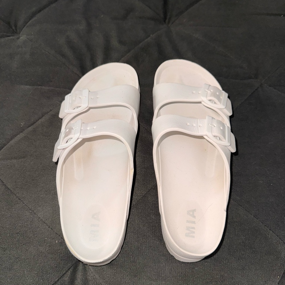 MIA Women's Classic White Buckle Sandals